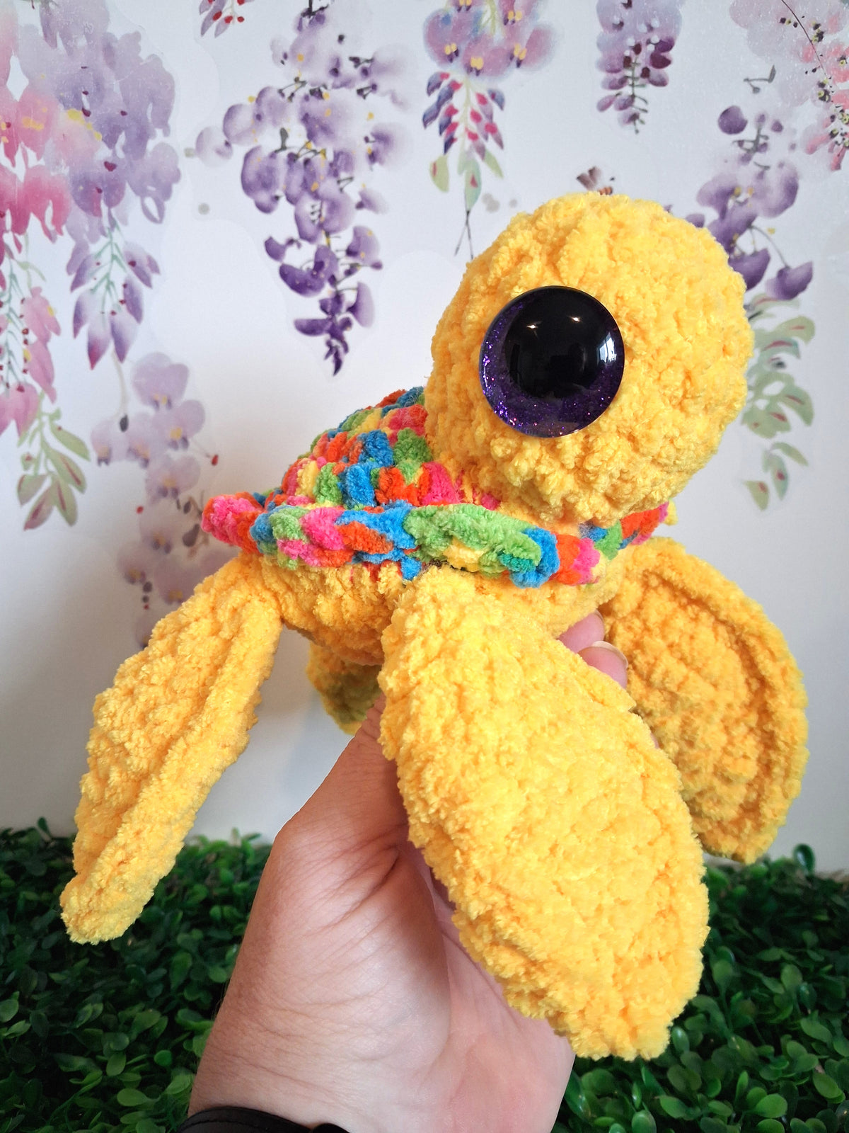 Sea turtle - yellow