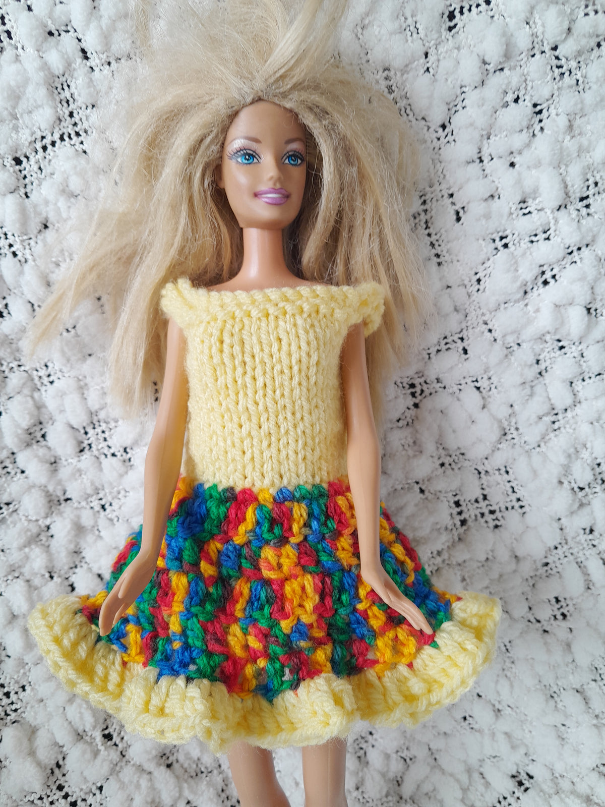 yellow dress