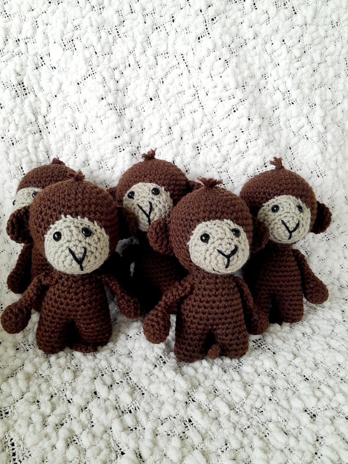 5 Little Monkey's jumping on the bed