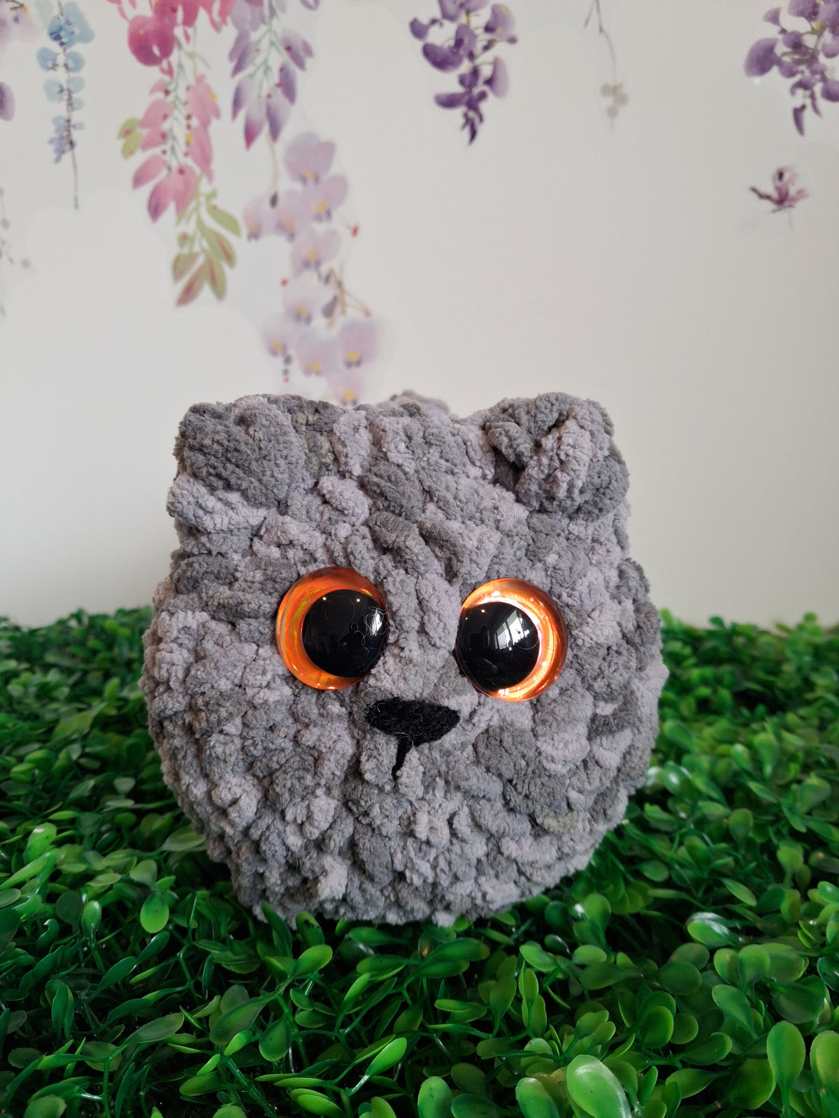 Loaf cat - Grey