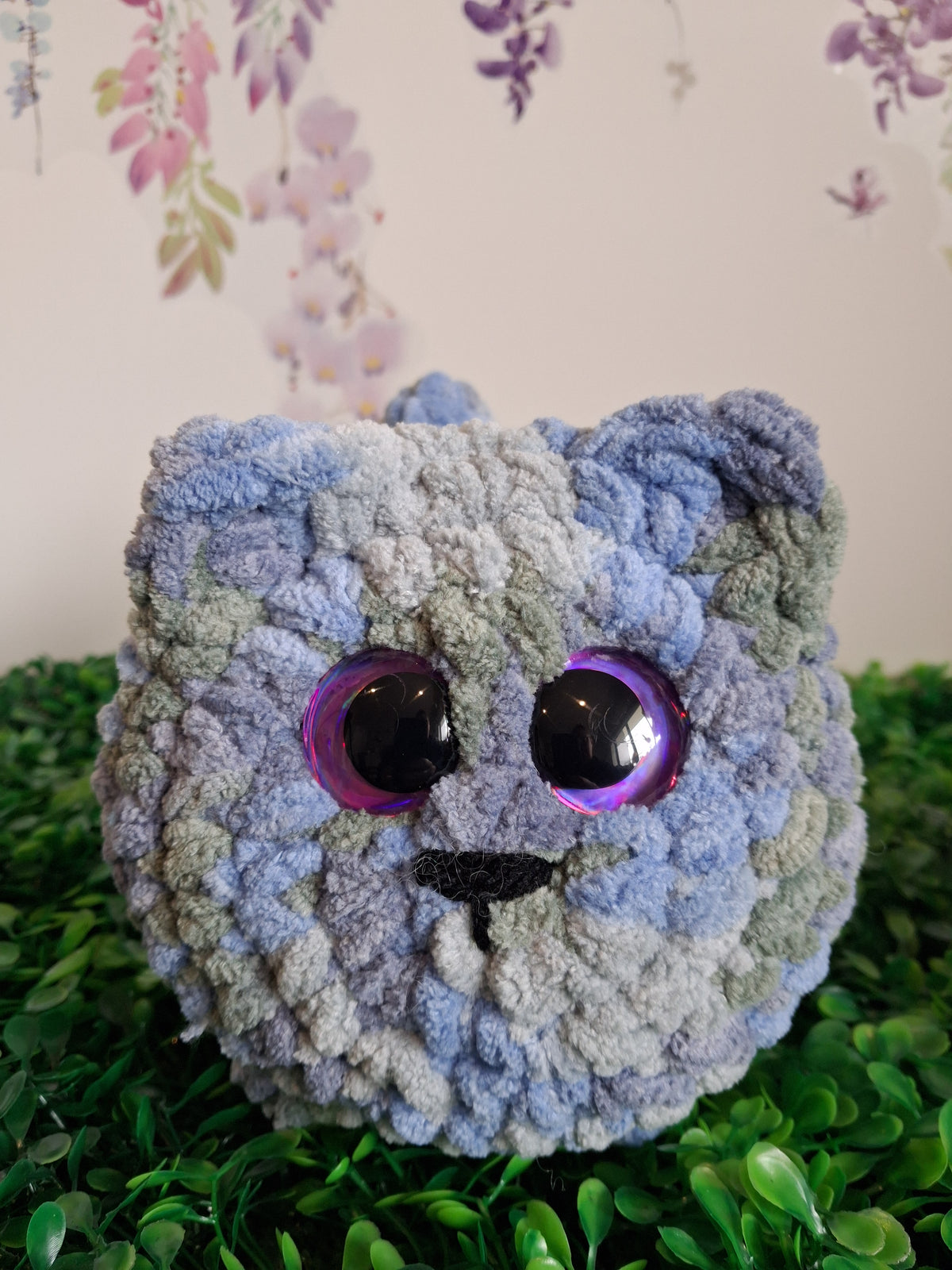Loaf cat - Blueish